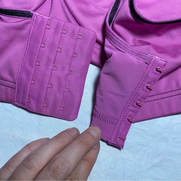 New Glamorise 46DD Bra High Impact Sports Bra Elite Performance Pink Underwire - Picture 12 of 16